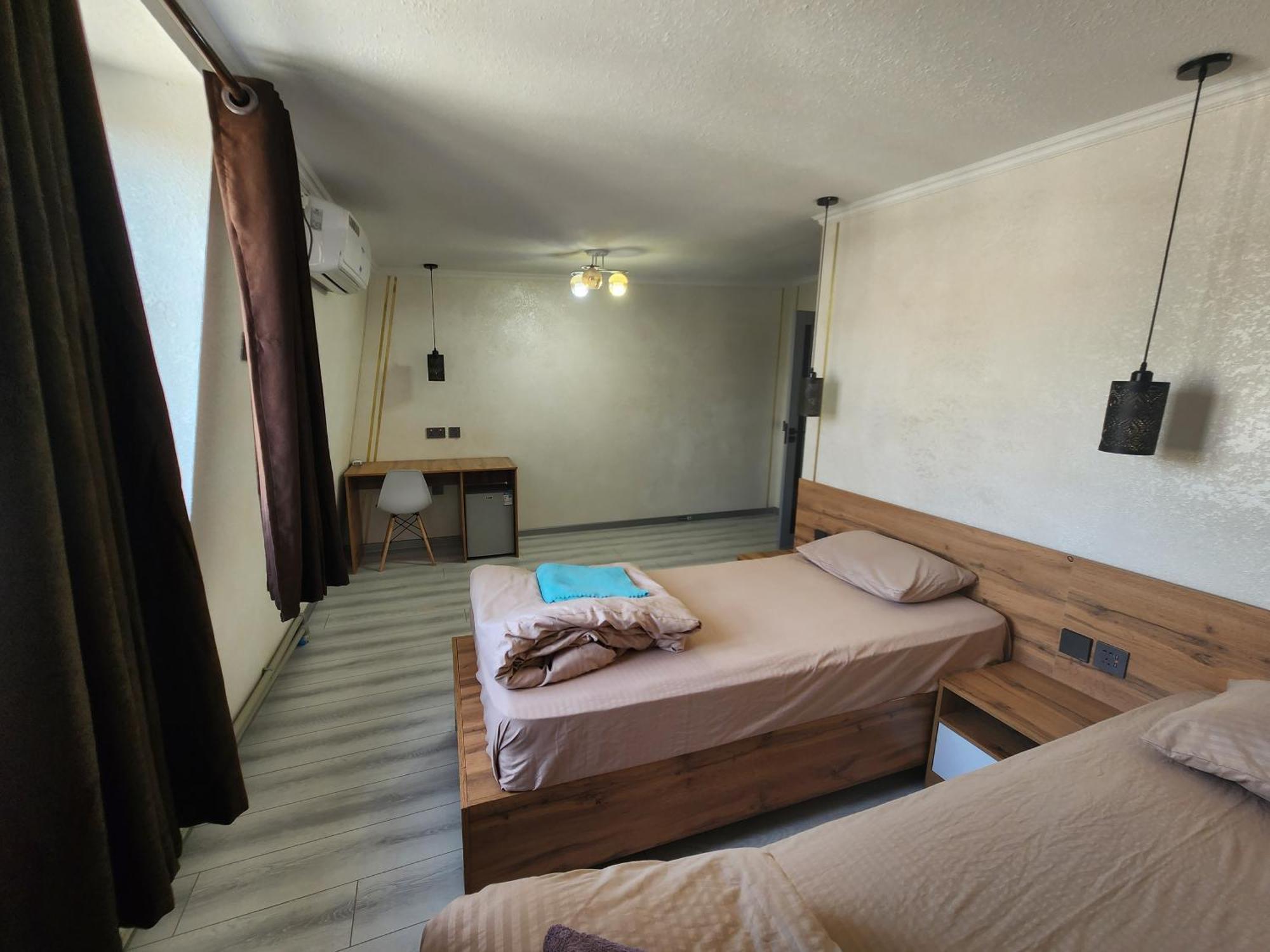 Green House Hostel Ντουσαμπέ Εξωτερικό φωτογραφία